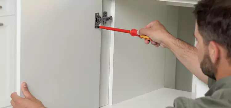 Screen Door Hinge Repair Des Plaines