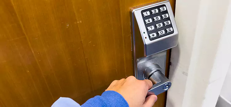 Why Choose Us for Your Keypad Lock Needs in Des Plaines, IL?